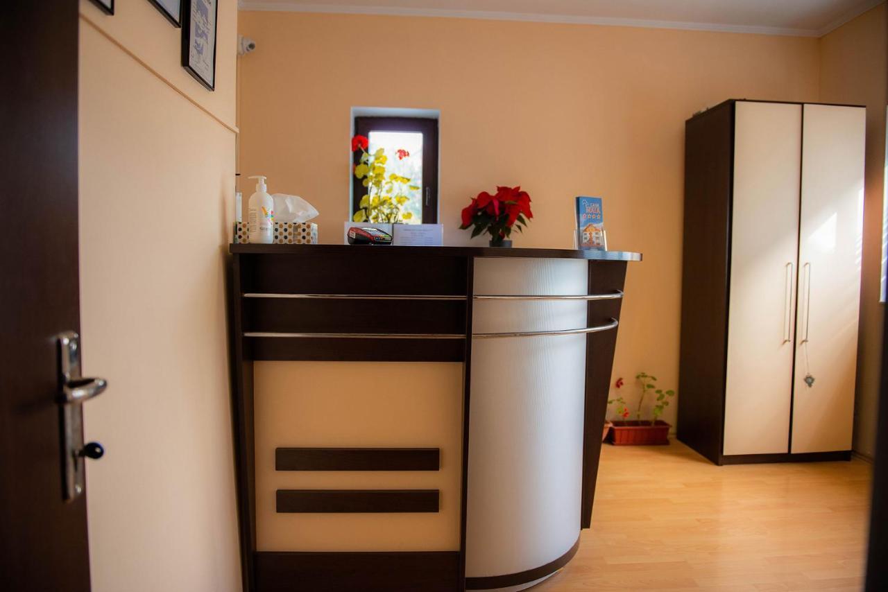 Casa Maia Hotell Buşteni Exteriör bild