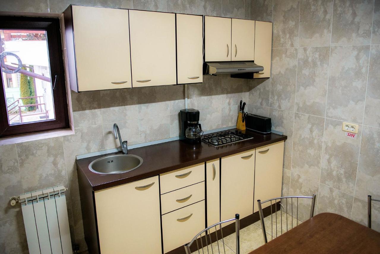 Casa Maia Hotell Buşteni Exteriör bild